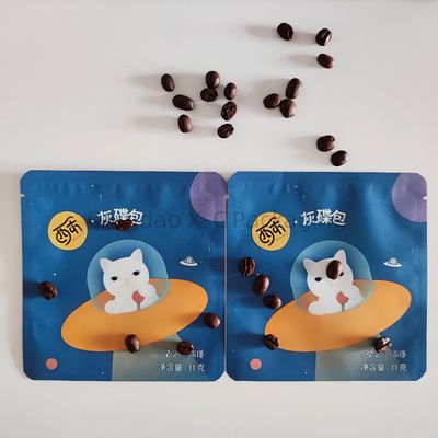 خرید Custom Printed Packing Bag with Zipper Closure and Die-cut Handle online manufacture