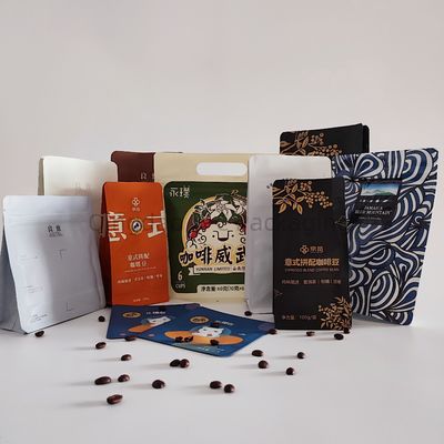 خرید Zipper Closure Printed Packing Bag with Die-cut Handle 3-5 Days Sample online manufacture