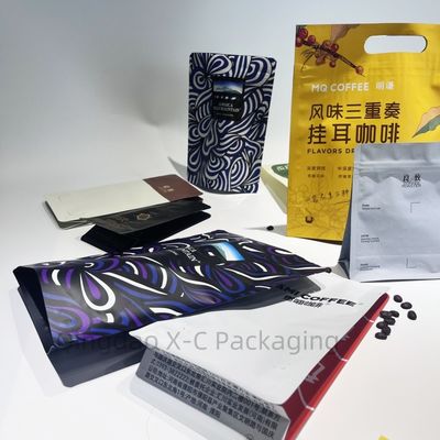 ذخیره سازی مواد غذایی آجیل دانه های قهوه مواد غذایی درجه سفارشی کیسه کاغذی کرافت با پنجره ایستاده کیسه سیاه Doypack Zip Lock
